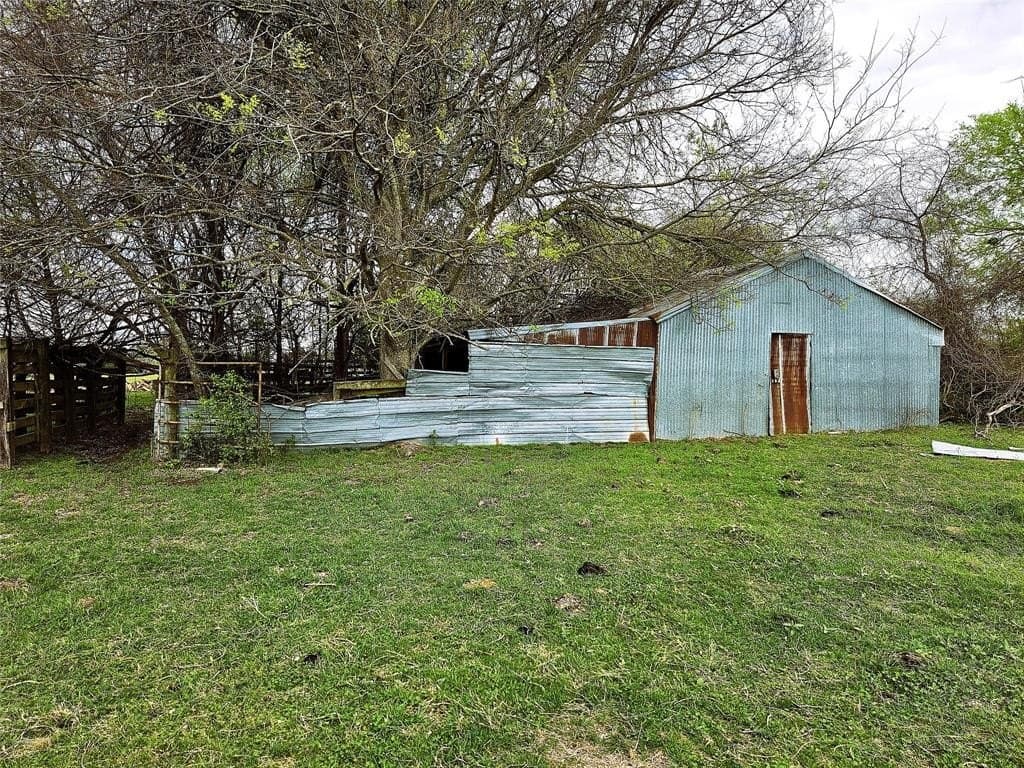 55.76 acres in Limestone County - photo 8
