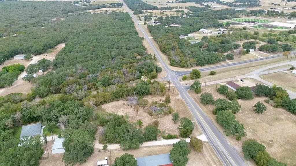 1.66 acres in McLennan County - photo 5