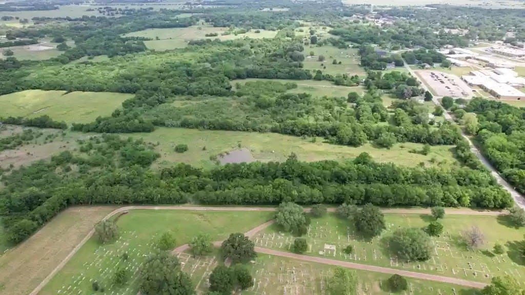 38.5 acres in Kaufman County - photo 4