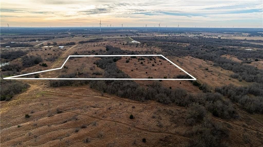 11.24 acres in Hill County - photo 3
