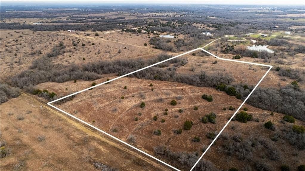 11.24 acres in Hill County - photo 7