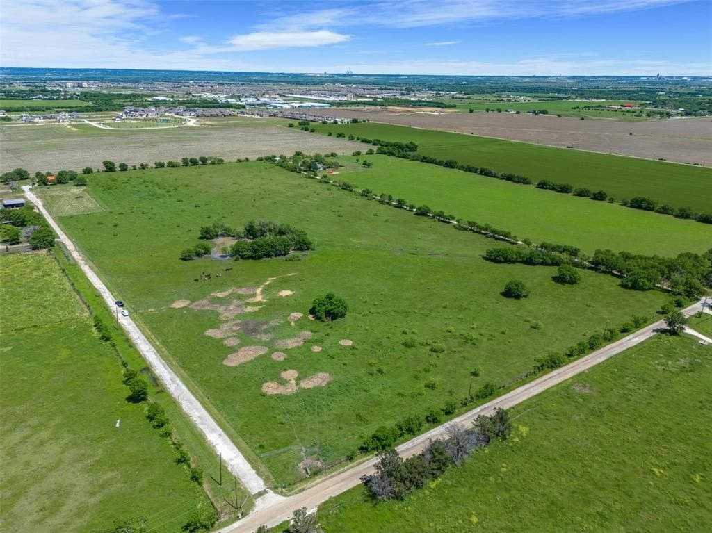 27.16 acres in Johnson County - photo 2