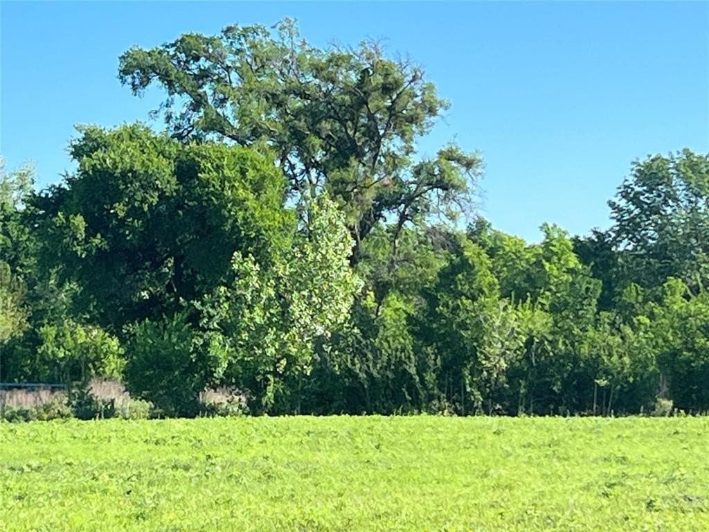 7.8 acres in Johnson County - photo 2