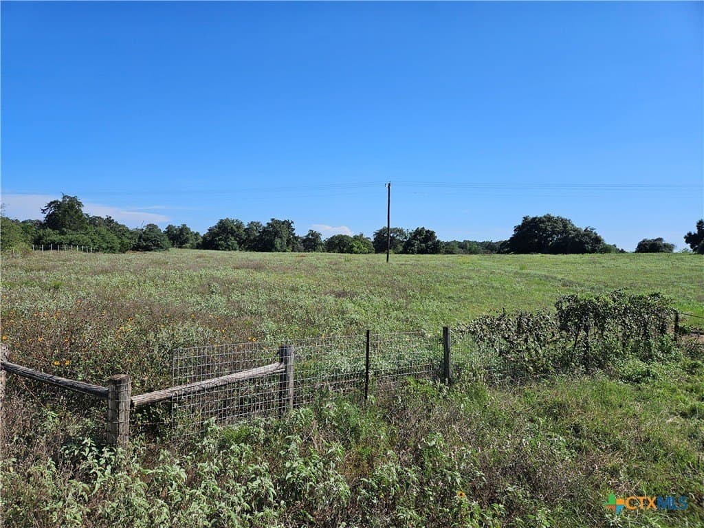 21.1 acres in Milam County - photo 3