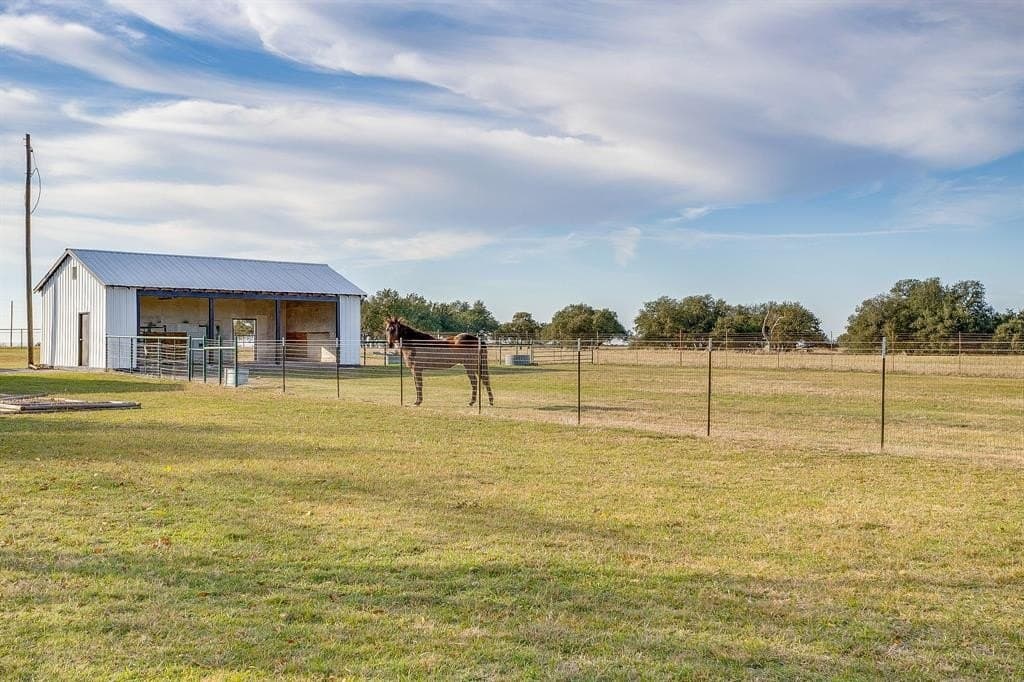 10 acres in Parker County - photo 39