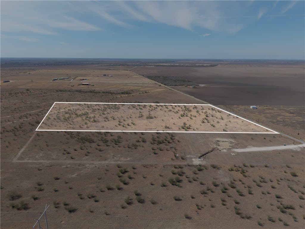 20.2 acres in Nueces County - photo 5