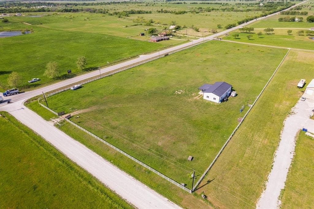 5 acres in Cooke County - photo 10