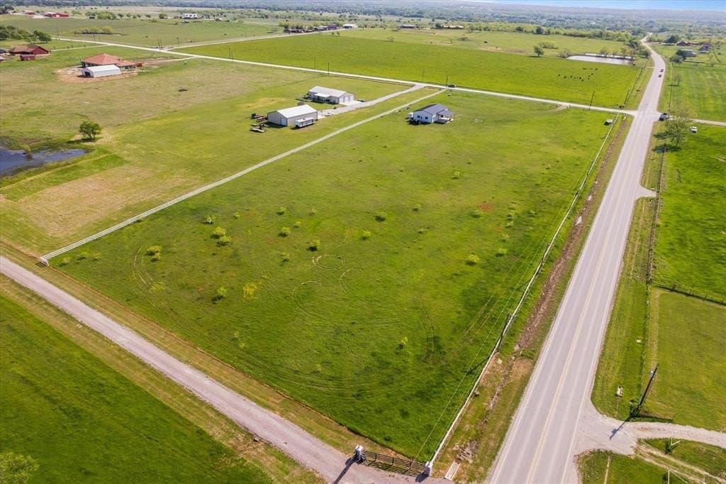 5 acres in Cooke County - photo 6