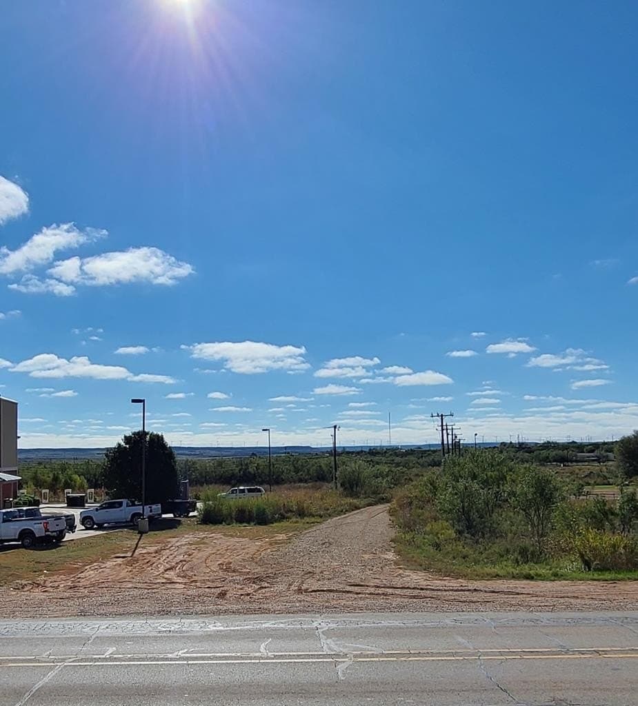 29.62 acres in Nolan County - photo 2