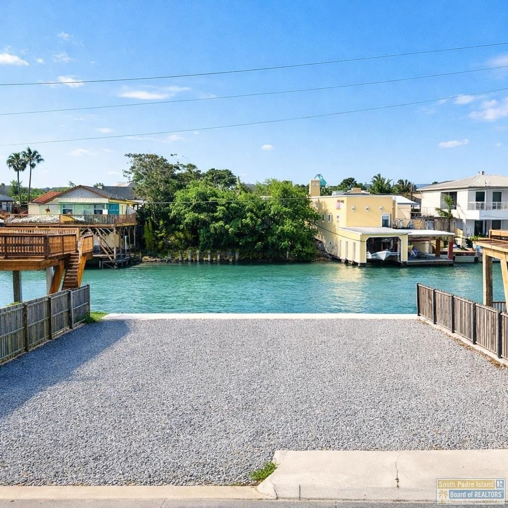 814 Tarpon Ave