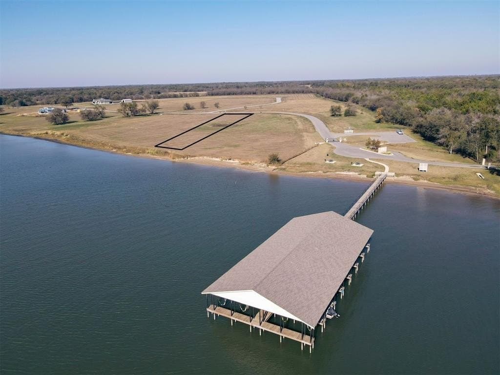 1.19 acres in Navarro County - photo 2