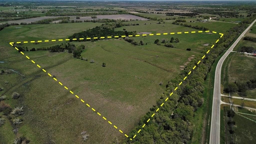 33.47 acres in Hunt County - photo 2