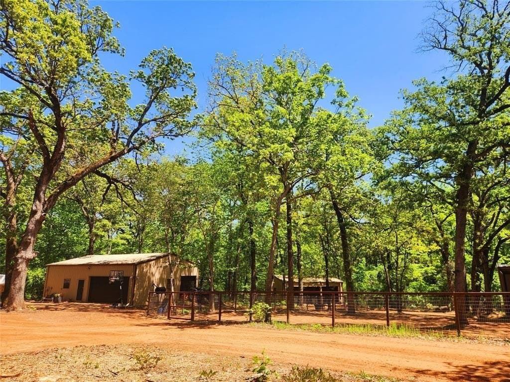 22.78 acres in Smith County - photo 14
