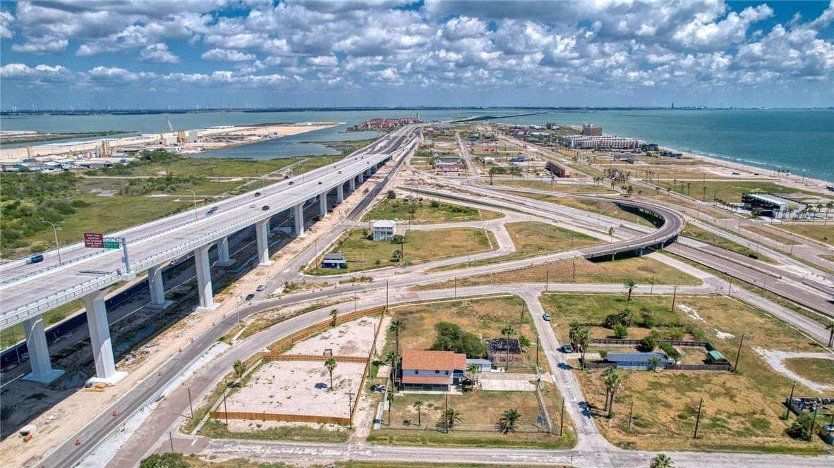 0.13 acres in Nueces County - photo 19