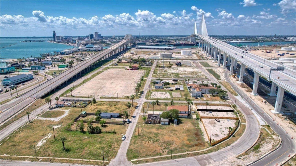 0.13 acres in Nueces County - photo 27
