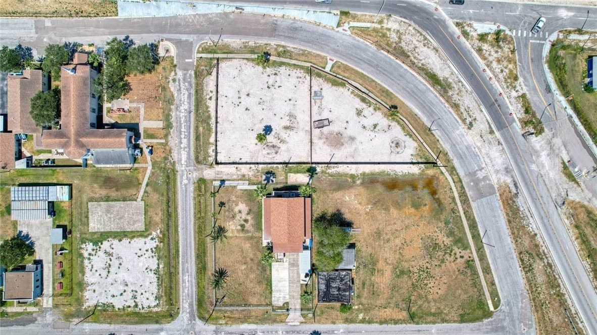 0.13 acres in Nueces County - photo 22