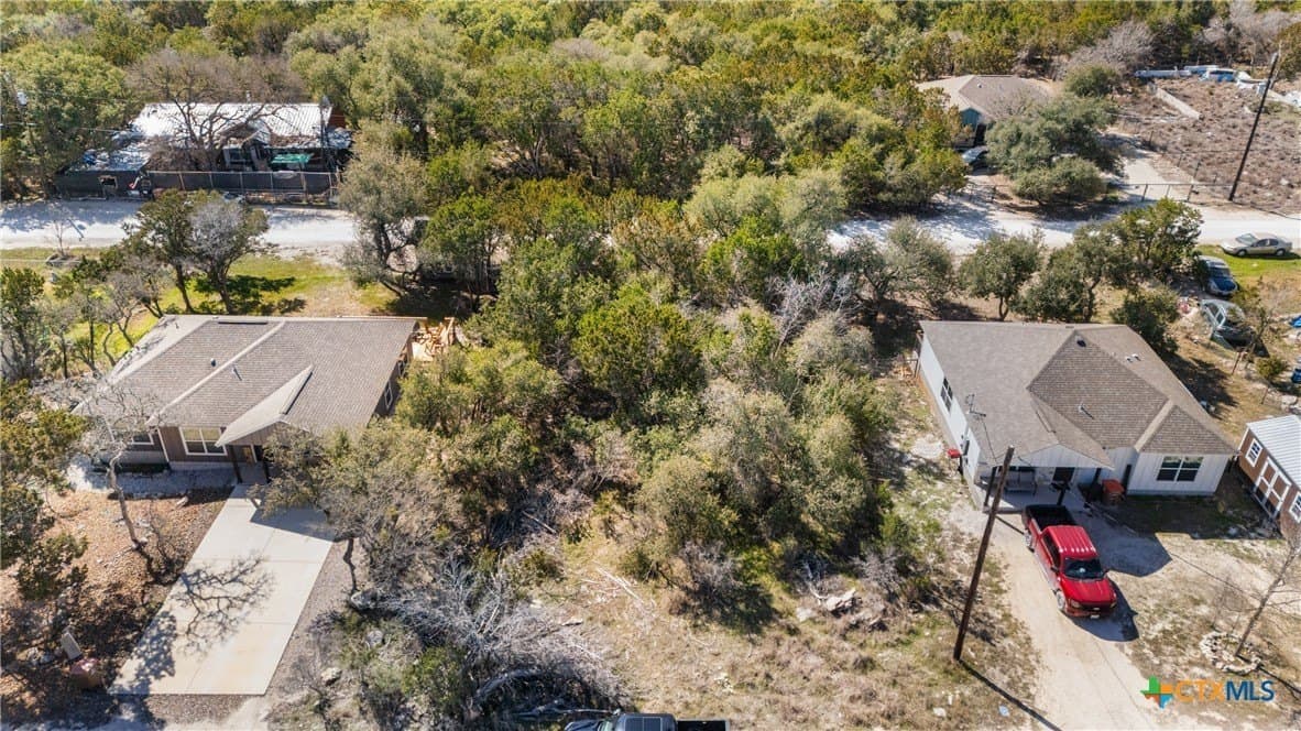 0.22 acres in Comal County - photo 10