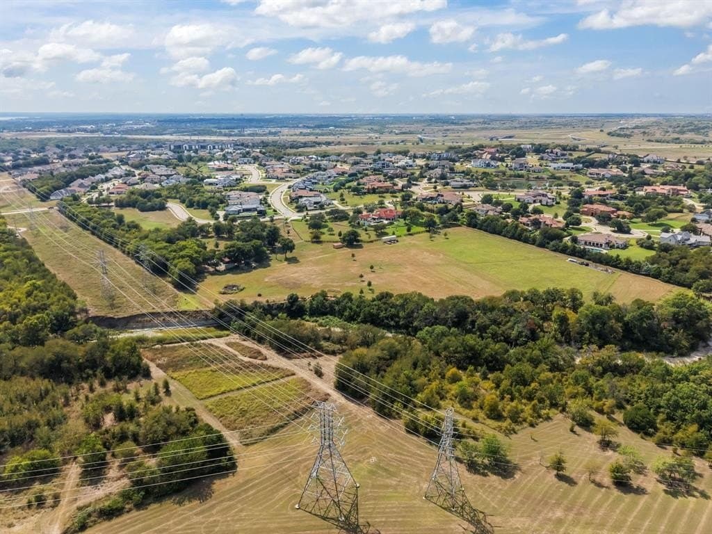 5.73 acres in Tarrant County - photo 5