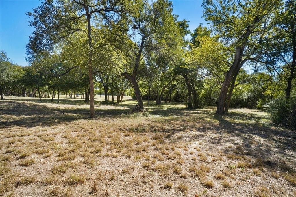 8.81 acres in Tarrant County - photo 7