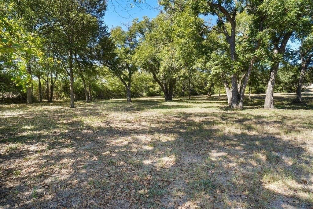 8.81 acres in Tarrant County - photo 5