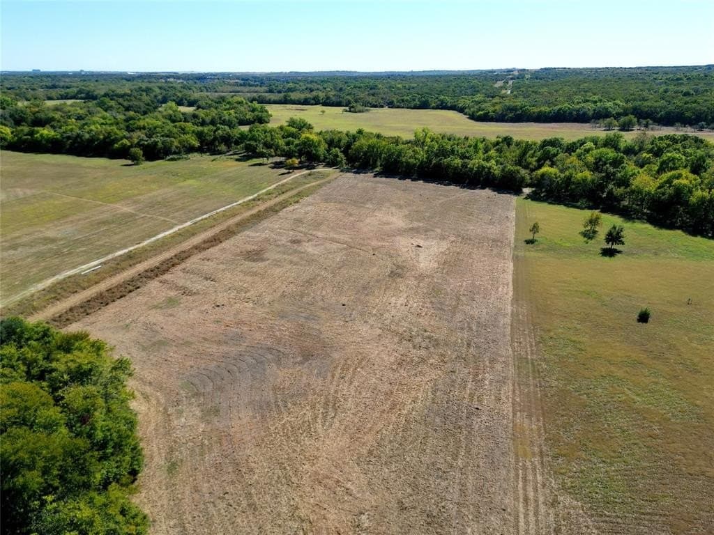 8.81 acres in Tarrant County - photo 11
