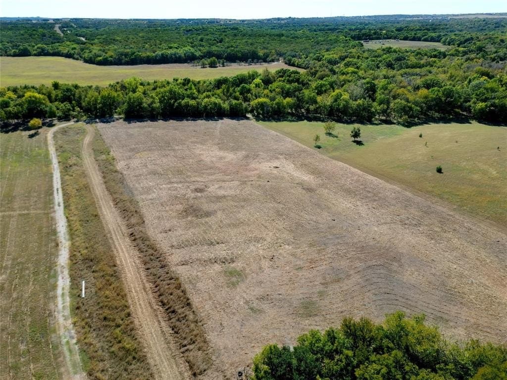 8.81 acres in Tarrant County - photo 10
