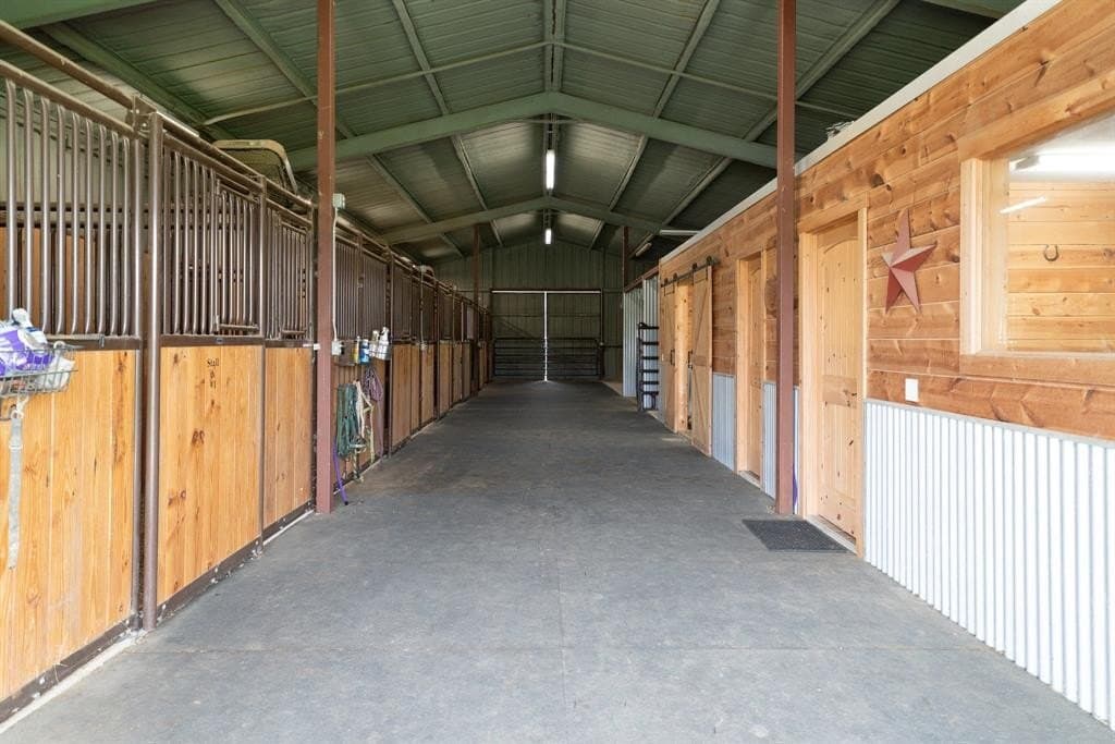 15 acres in Cooke County - photo 34