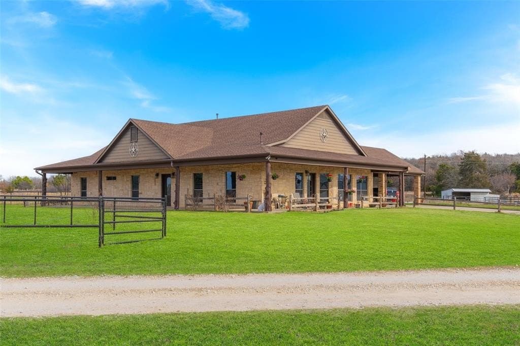 15 acres in Cooke County - photo 9