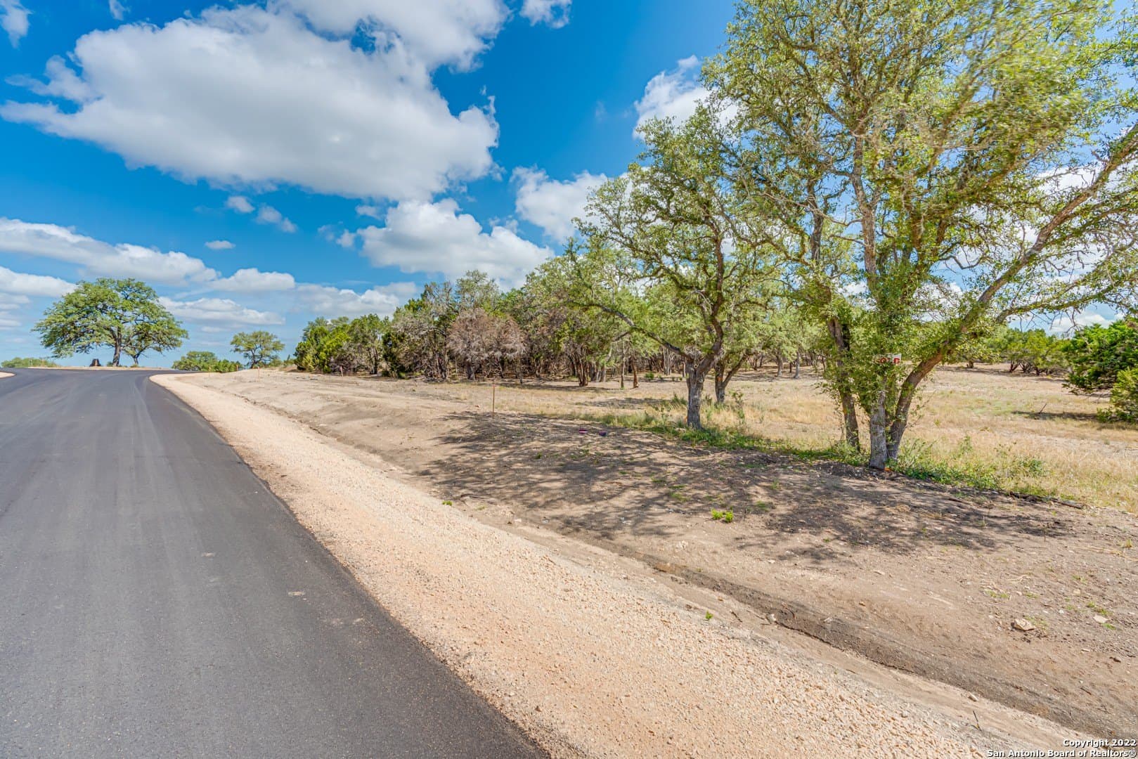 1.02 acres in Comal County - photo 2