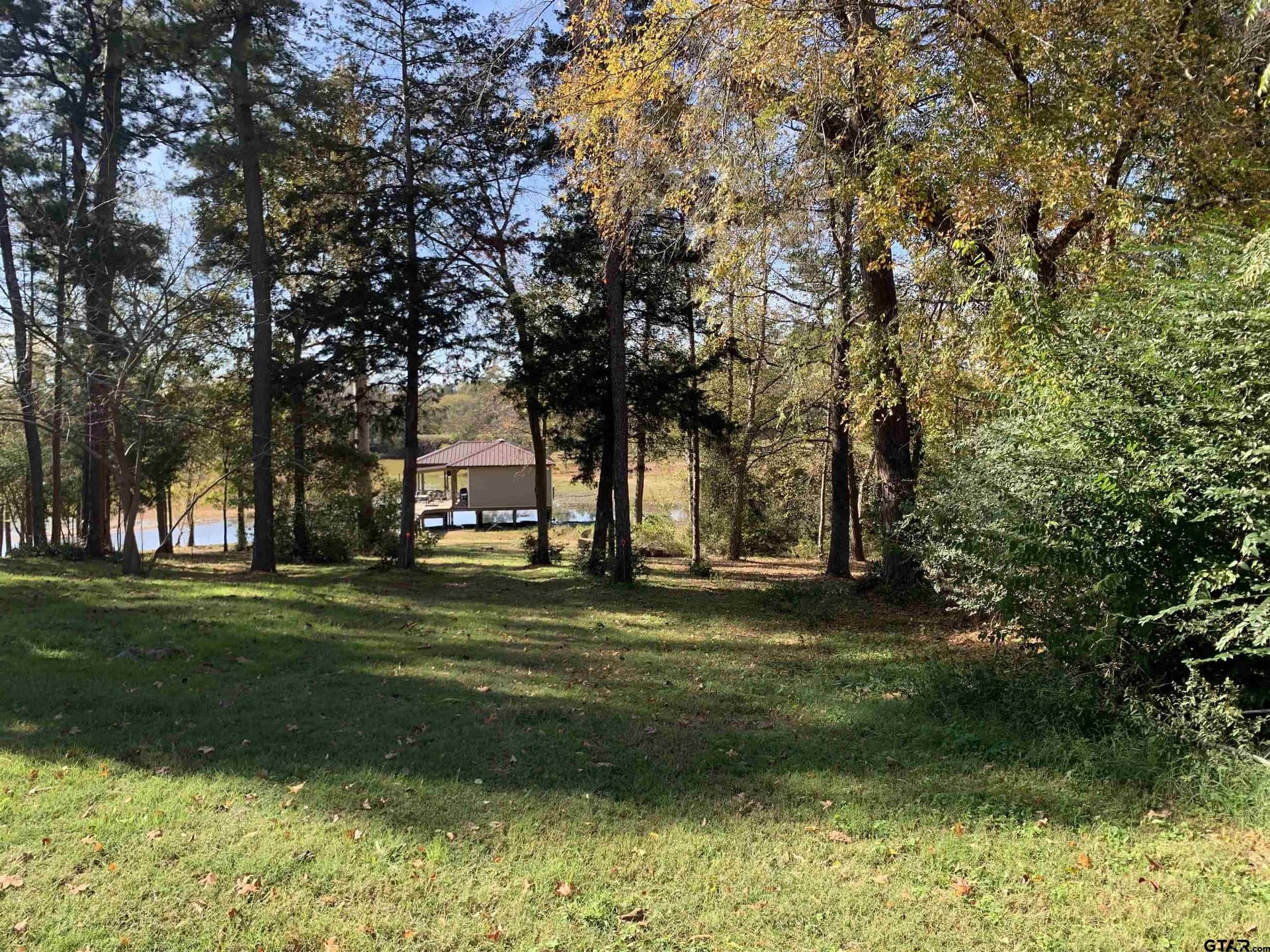 1.86 acres in Henderson County - photo 3