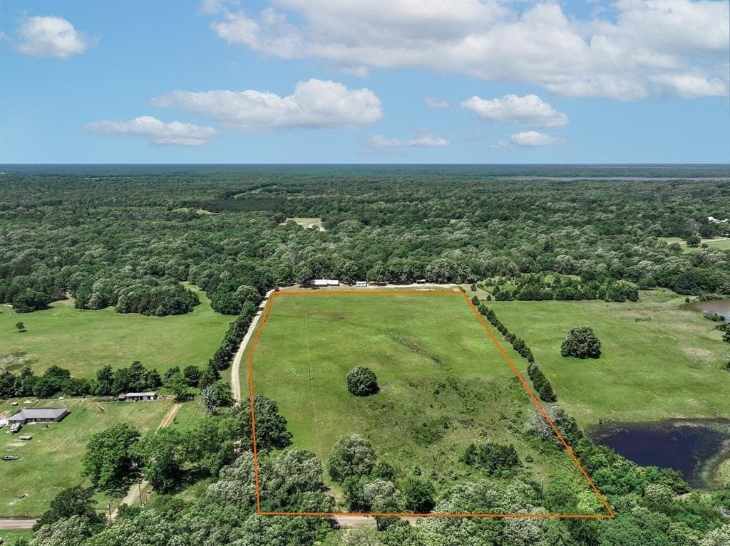 11 acres in Lamar County - photo 2