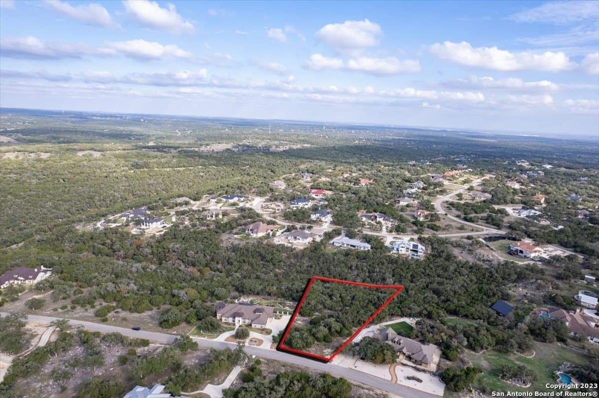 1.45 acres in Comal County - photo 5