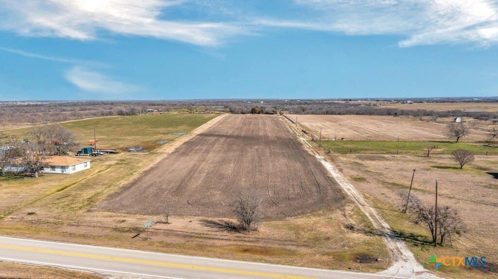 17 acres in McLennan County - photo 4