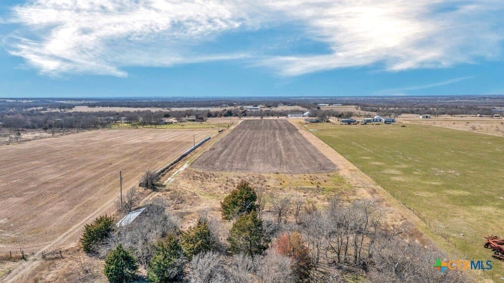 17 acres in McLennan County - photo 9