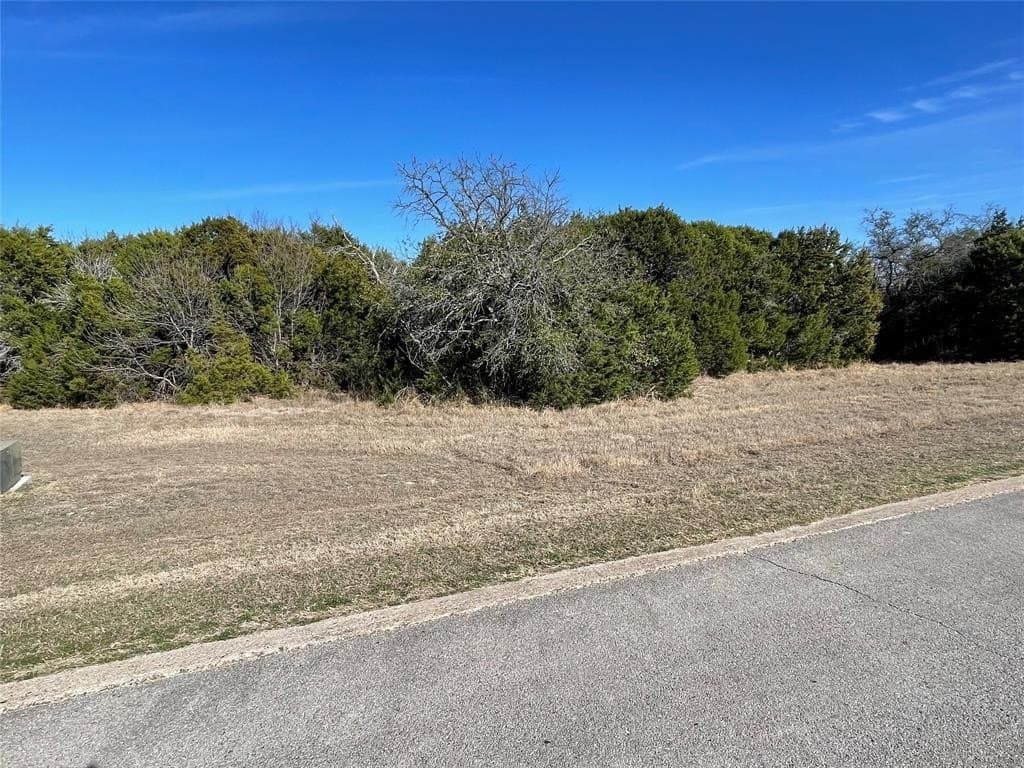 0.68 acres in Johnson County - photo 4