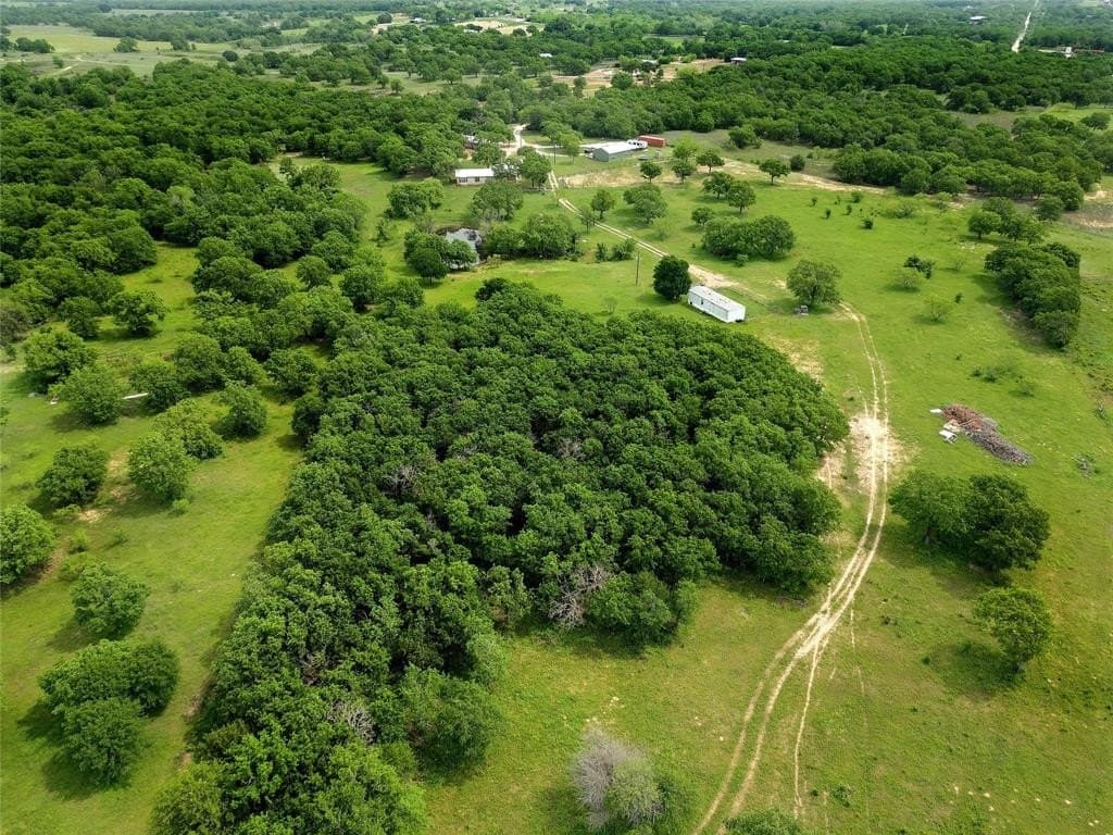 20.93 acres in Wise County - photo 9
