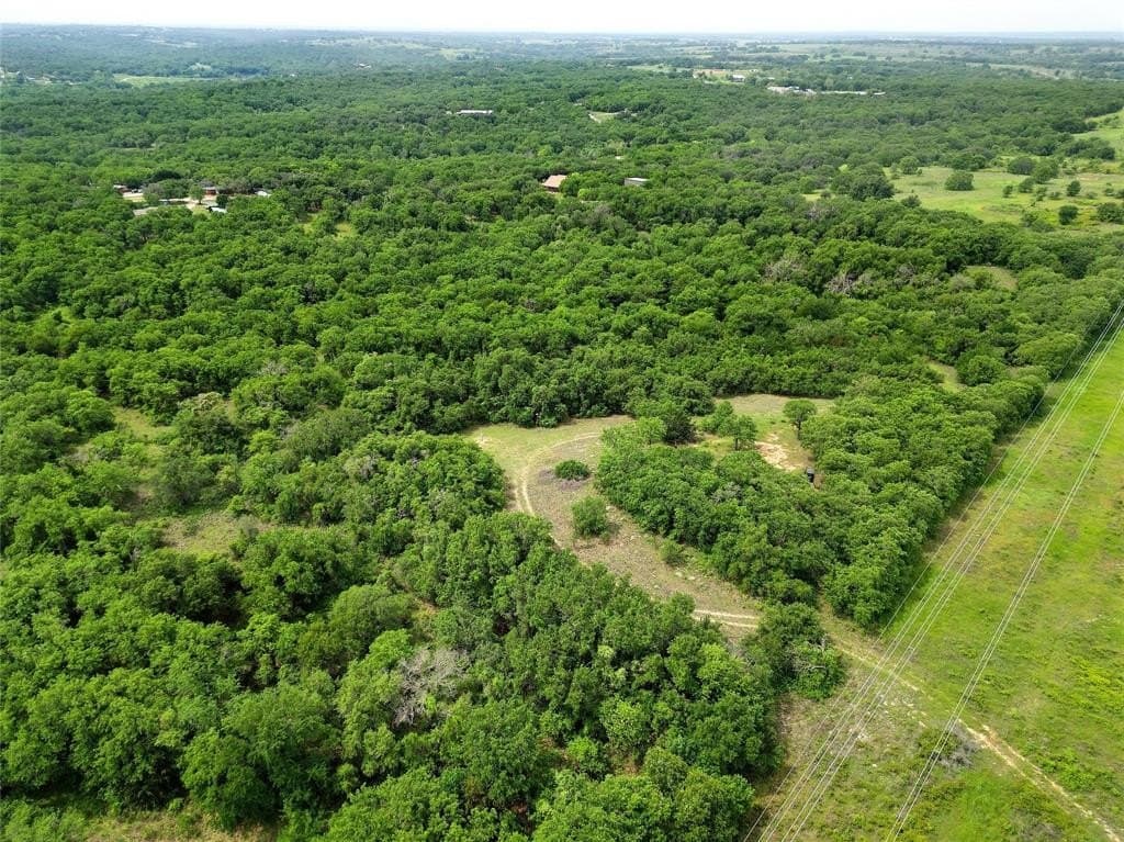 20.93 acres in Wise County - photo 11