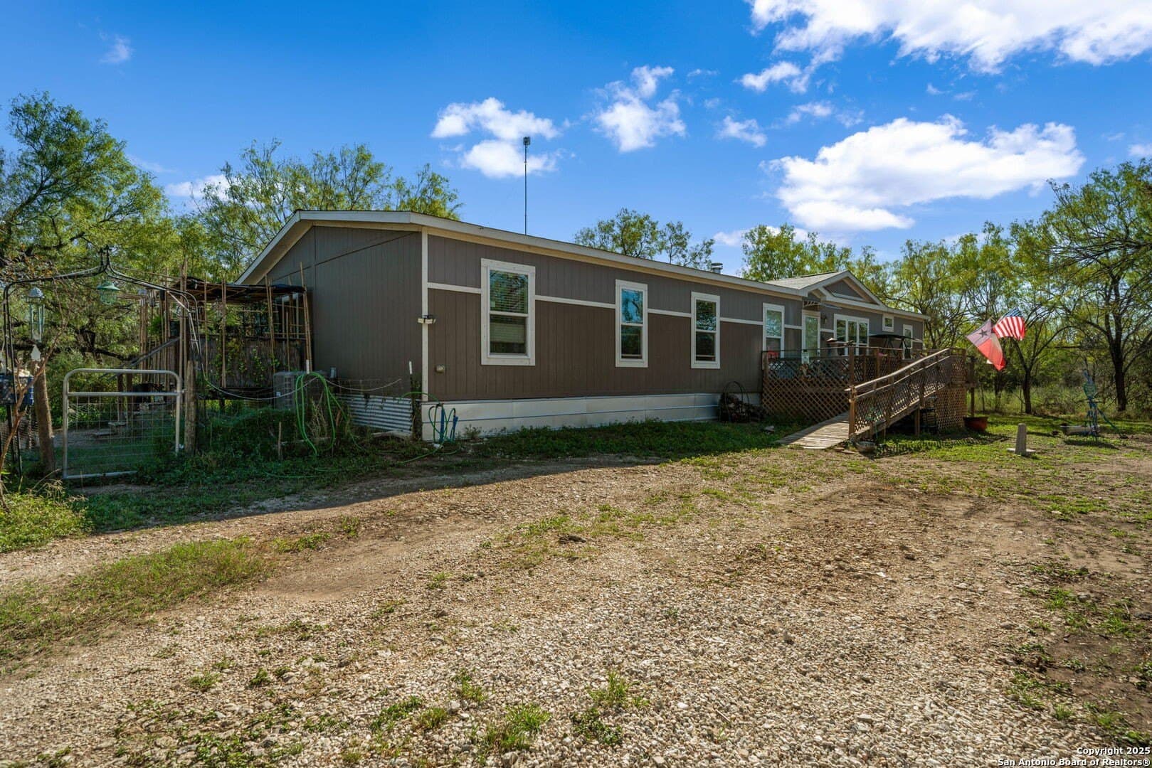 133 acres in Bexar County - photo 23