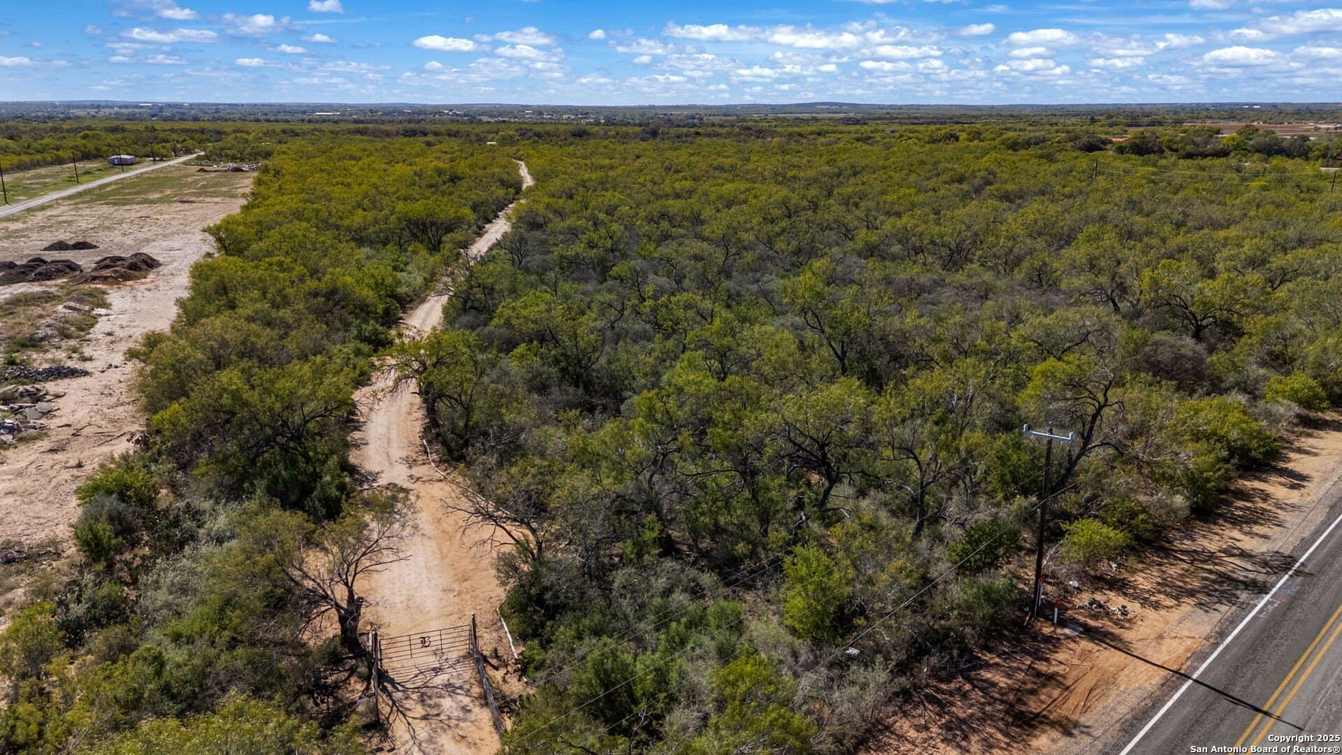 133 acres in Bexar County - photo 22