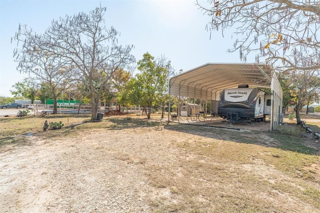 0.06 acres in Comanche County - photo 3