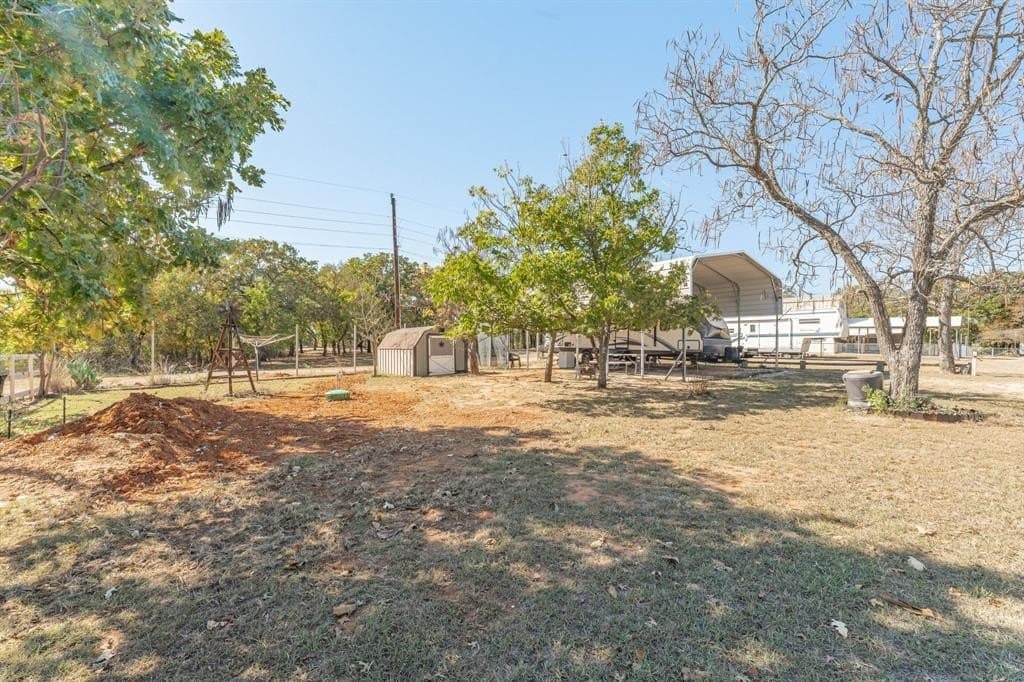 0.06 acres in Comanche County - photo 4