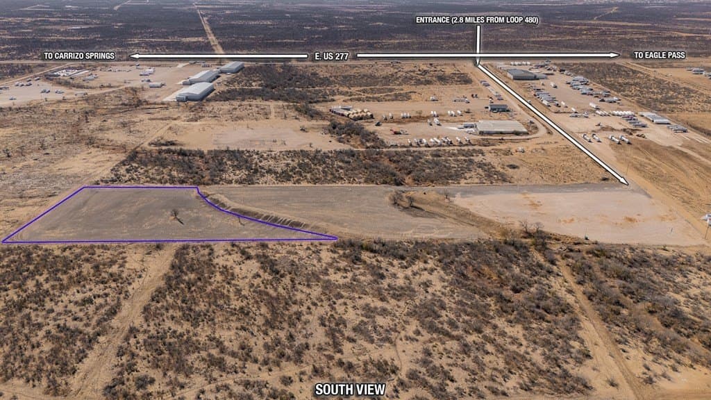 147,146 acres in Maverick County - photo 8