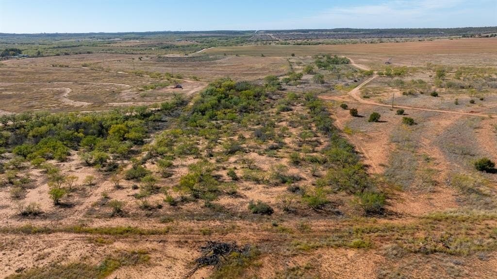 10 acres in Nolan County - photo 18