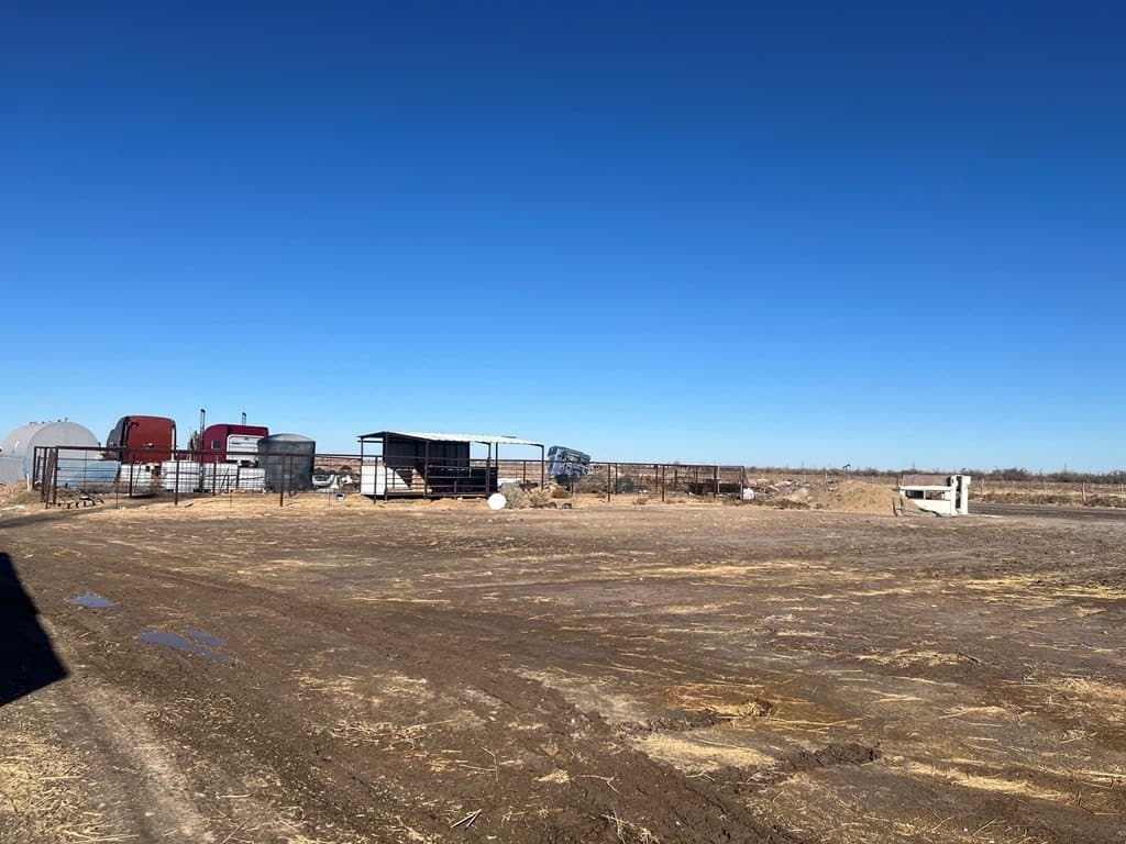0.63 acres in Reeves County - photo 2