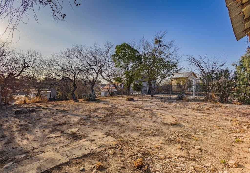 5,700 acres in Maverick County - photo 26