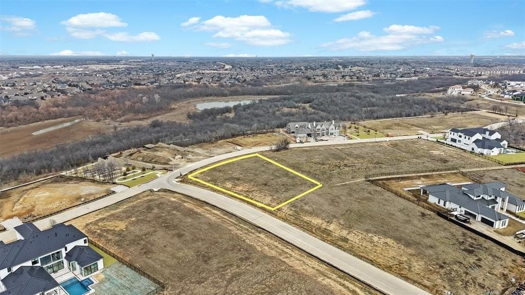 0.92 acres in Denton County - photo 5