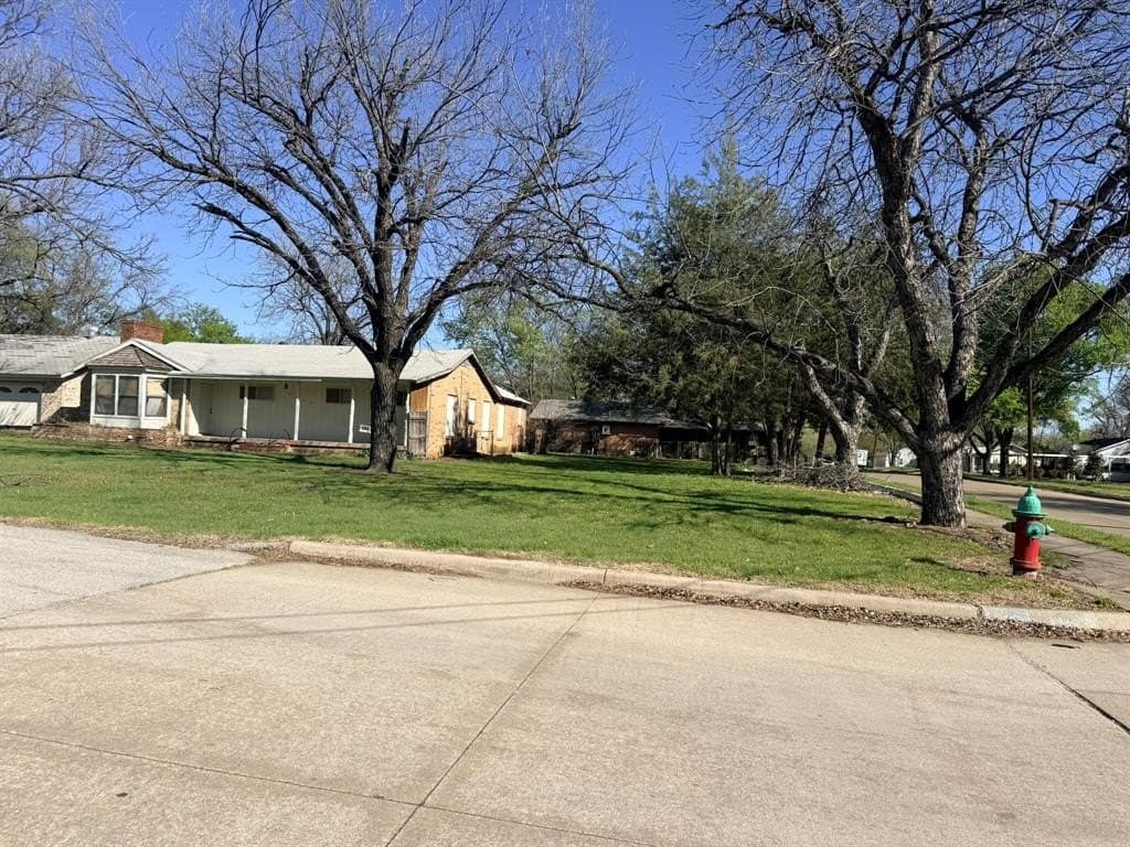 0.27 acres in Tarrant County - photo 2