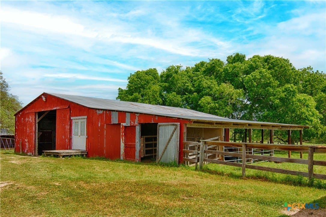 37.76 acres in Lavaca County - photo 36