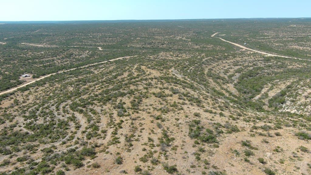 327.44 acres in Val Verde County - photo 20