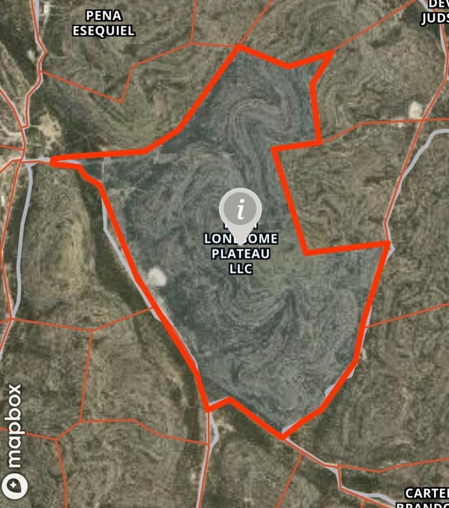 327.44 acres in Val Verde County - photo 49
